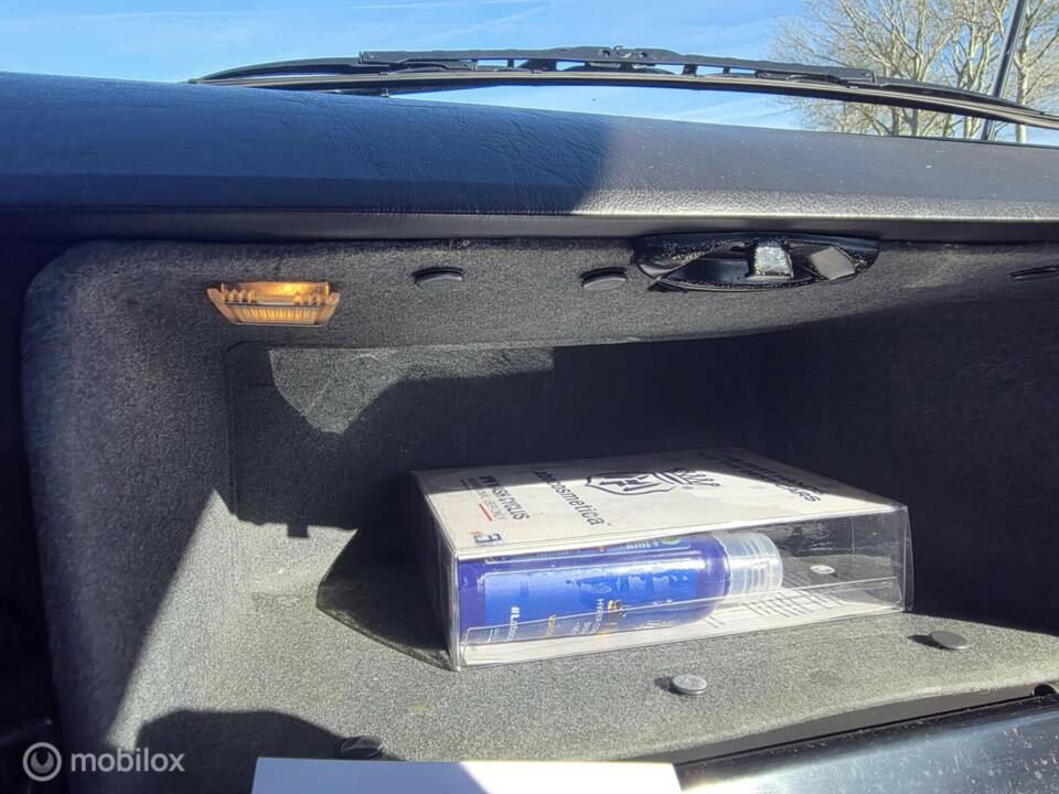 Imagen 27/50 de Mercedes-Benz 200 D (1982)