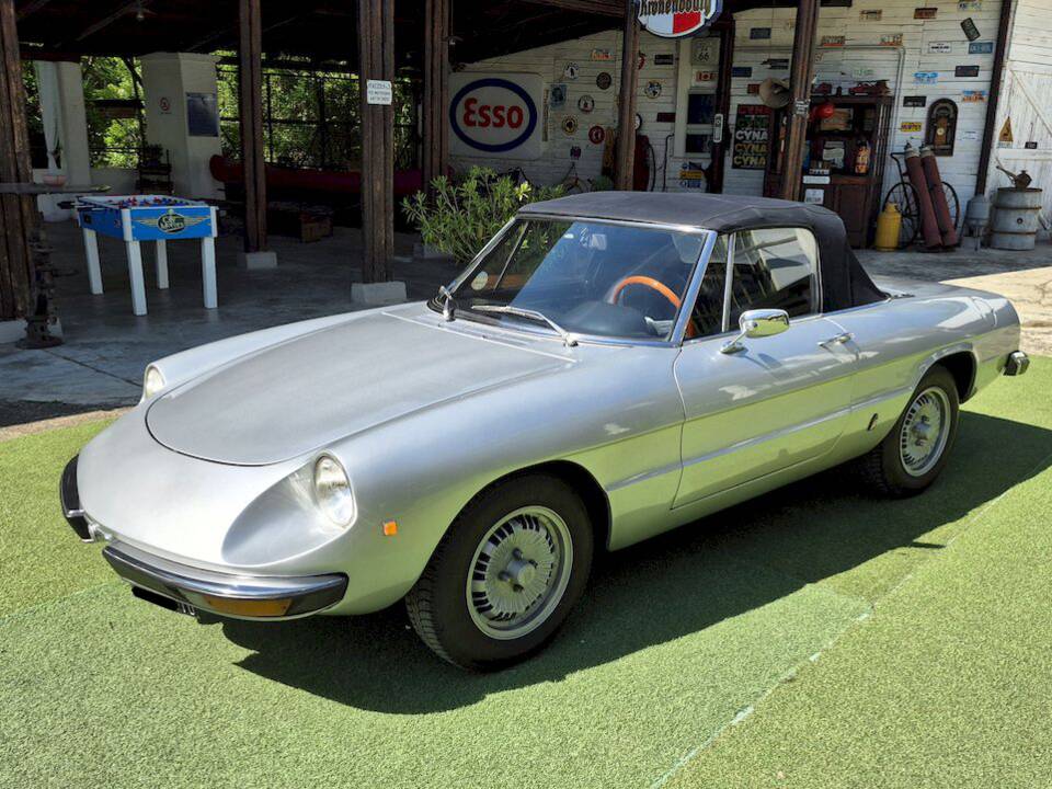 Afbeelding 40/63 van Alfa Romeo Spider 1300 (1976)