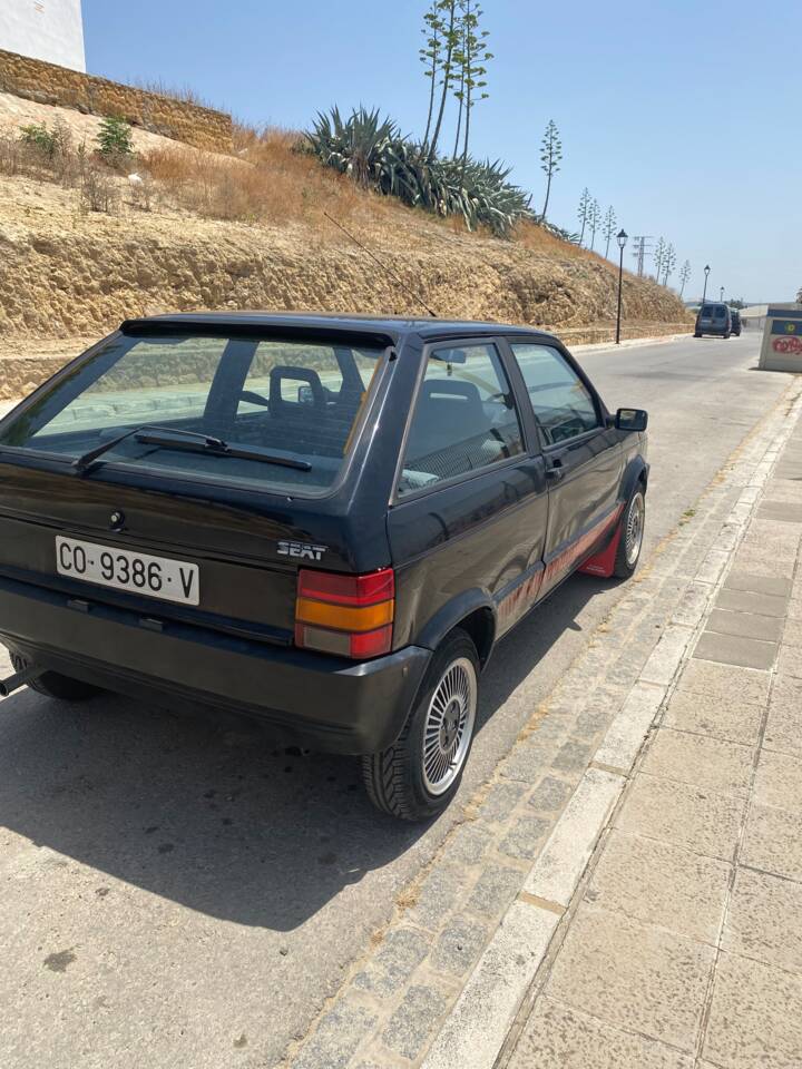 Image 12/13 of SEAT Ibiza (1986)