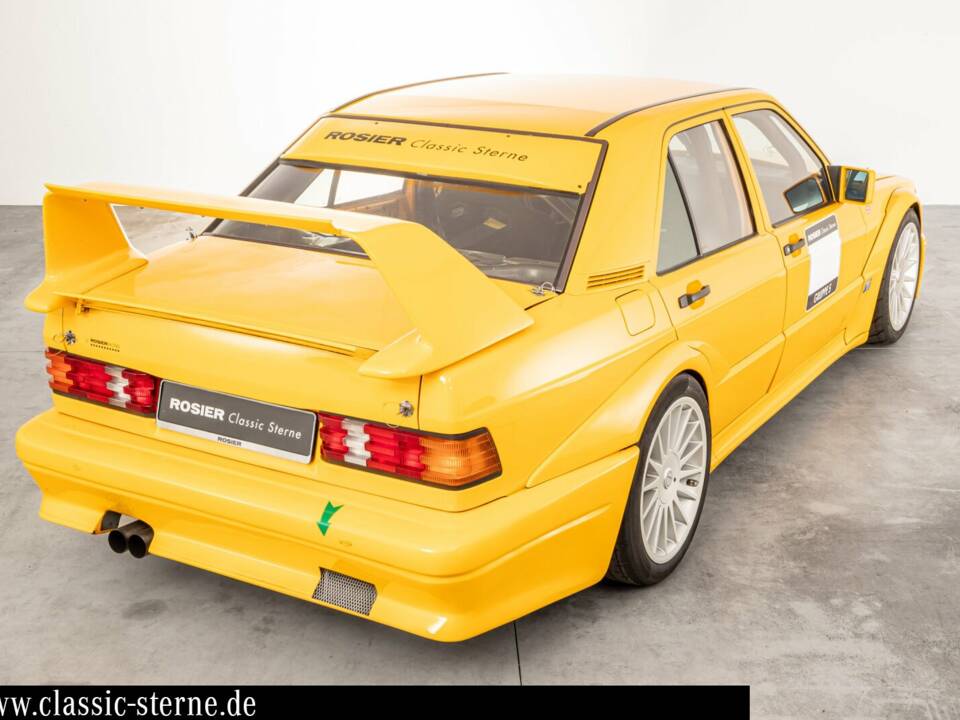 Immagine 3/15 di Mercedes-Benz 190 E 2.5-16 Evolution II (1990)