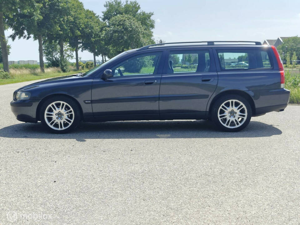 Bild 7/42 von Volvo XC70 2.4T (2000)