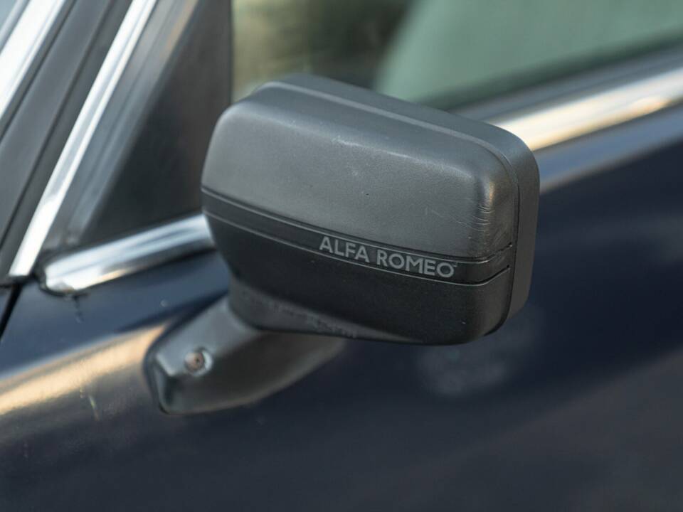 Image 10/39 de Alfa Romeo Alfetta 2.0 (1983)