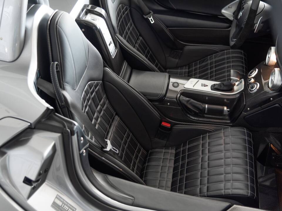 Bild 49/64 von Mercedes-Benz SLR Stirling Moss (2009)