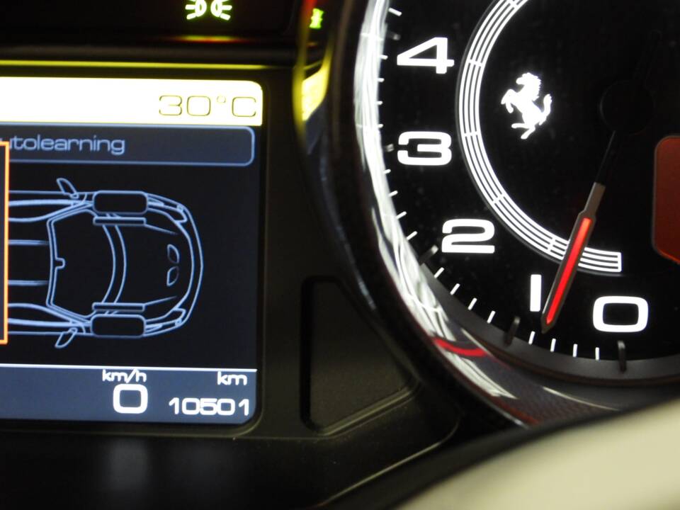 Image 8/15 of Ferrari 458 Speciale (2014)