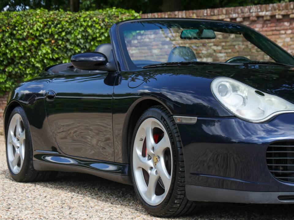 Image 48/50 of Porsche 911 Carrera 4S (2004)