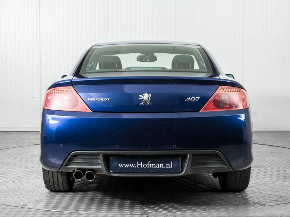 Bild 13/45 von Peugeot 407 3.0i V6 (2006)