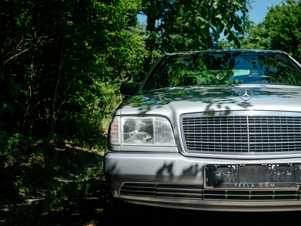 Image 38/57 de Mercedes-Benz 500 SE (1992)