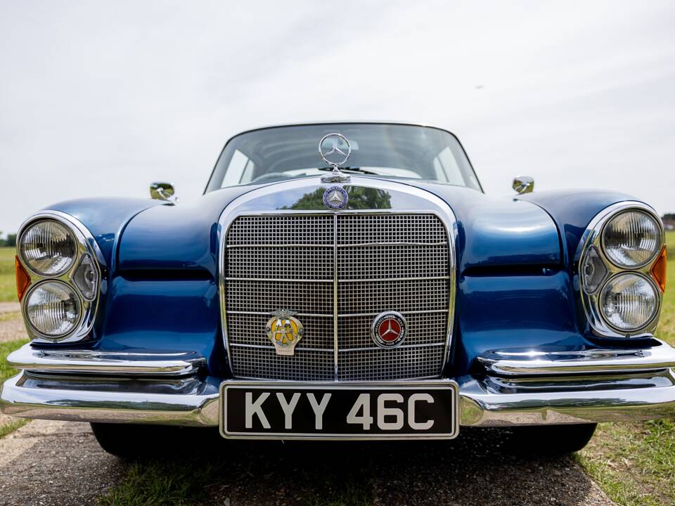 Bild 25/50 von Mercedes-Benz 300 SE (1965)