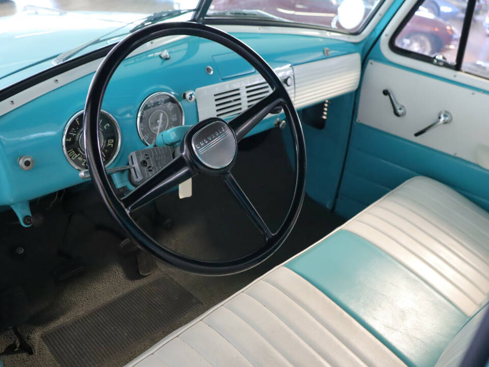 Image 3/50 of Chevrolet 3100 ½-ton (1952)