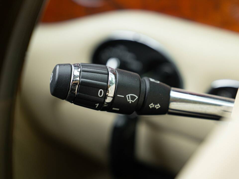 Immagine 36/50 di Bentley Arnage Red Label (1999)