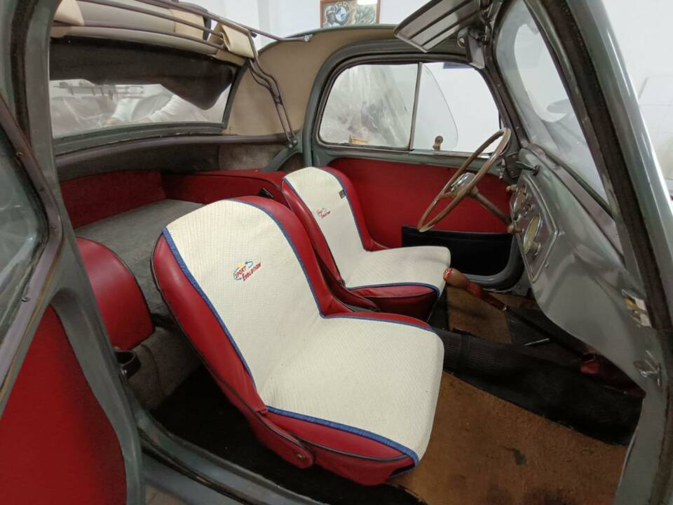 Bild 25/44 von FIAT 500 C Topolino (1950)