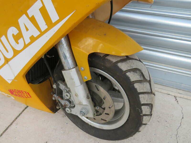 Image 11/15 of Ducati Mini Bike Racing (1990)