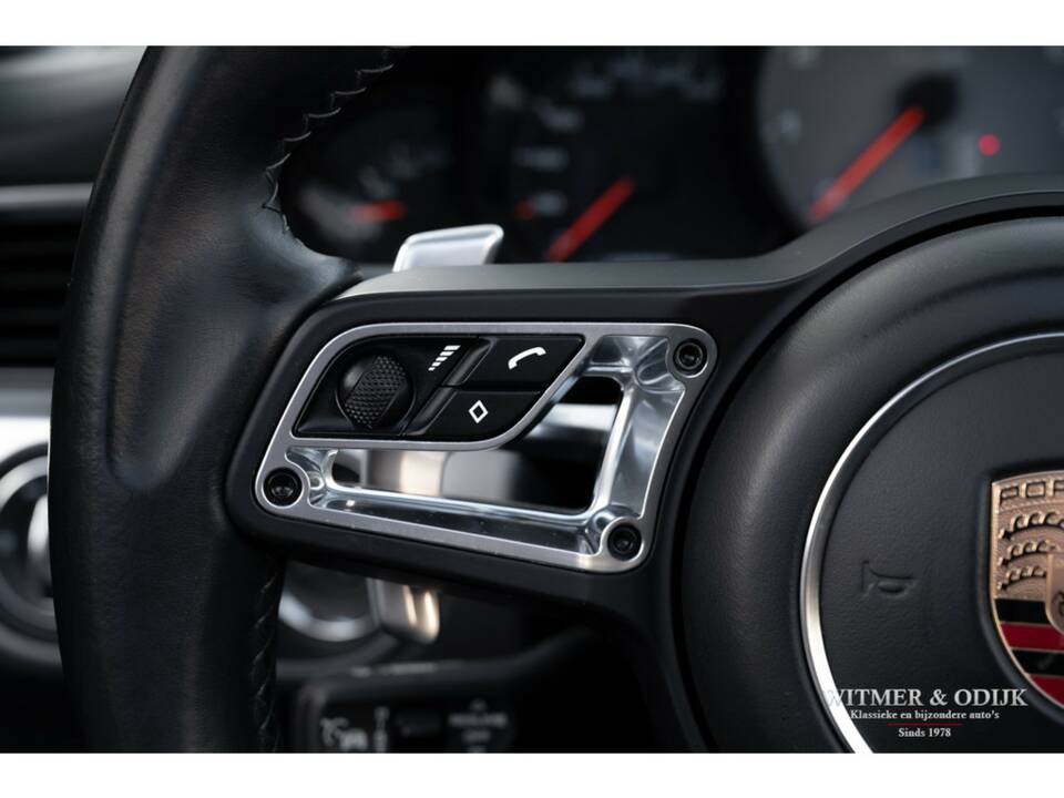 Bild 29/36 von Porsche 911 Carrera 4S (2016)