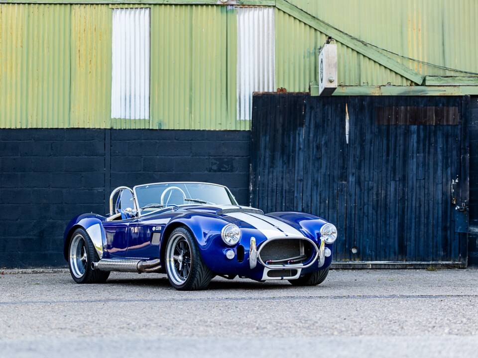Image 33/50 of Dax Cobra (2005)