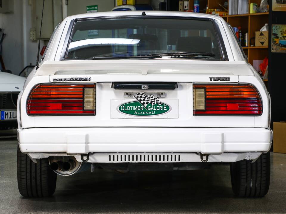 Image 5/26 of Datsun 280 ZXT Turbo (1983)