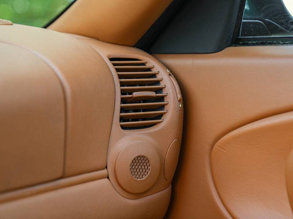 Image 40/50 de Porsche 911 Turbo (2001)