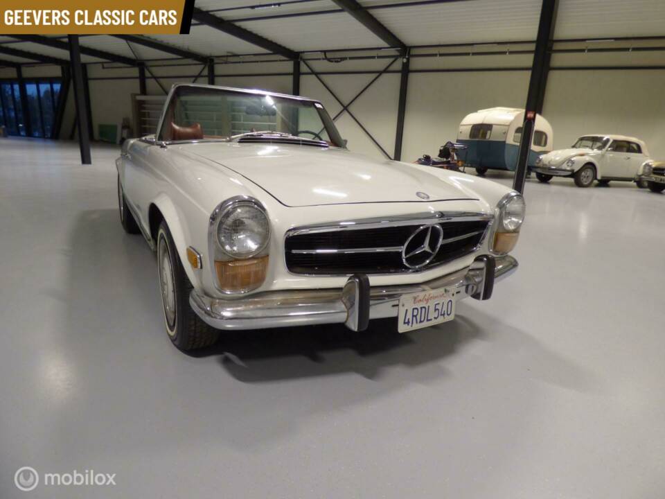 Bild 2/29 von Mercedes-Benz 280 SL (1970)