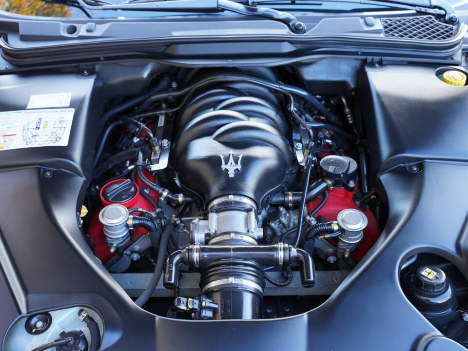 Imagen 4/50 de Maserati GranTurismo S (2010)