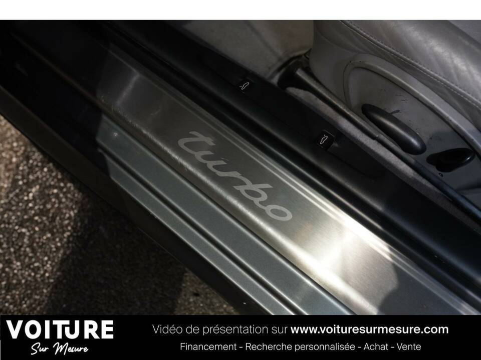 Image 16/22 of Porsche 911 Turbo (2002)