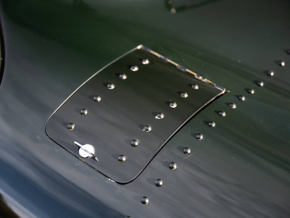 Image 12/100 of Proteus XJ13 (1967)