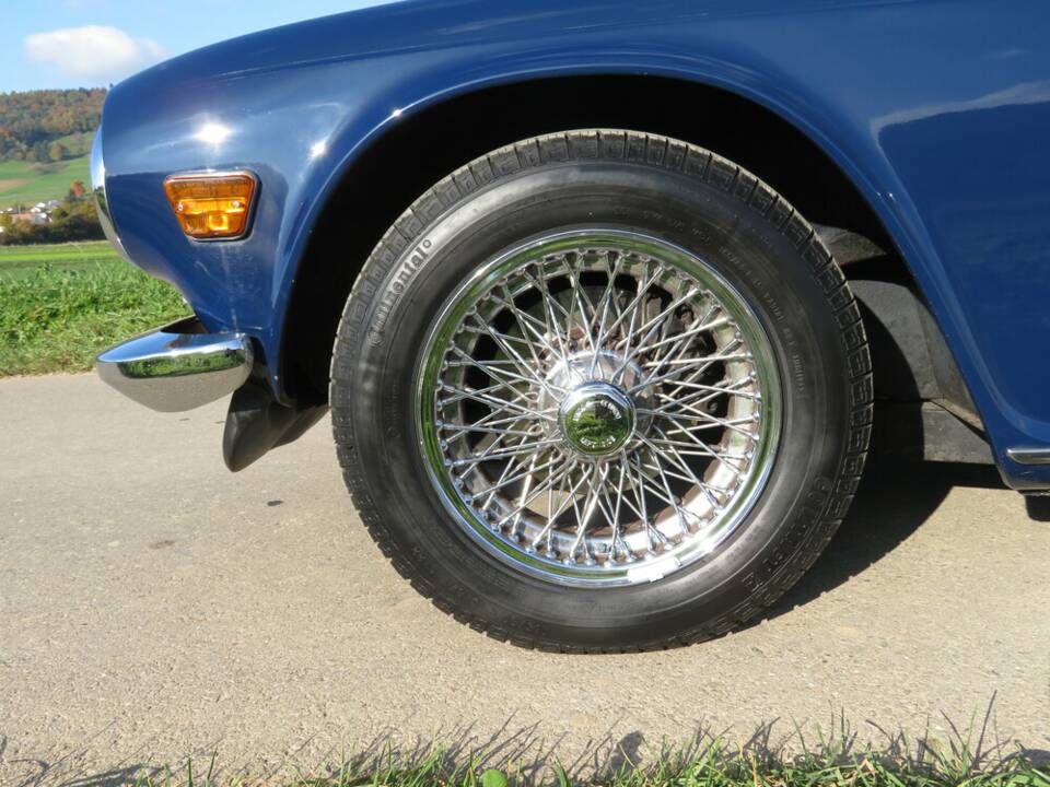 Bild 22/23 von Triumph TR 6 PI (1973)