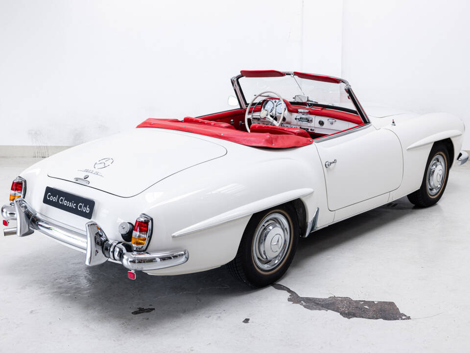 Image 5/31 of Mercedes-Benz 190 SL (1961)