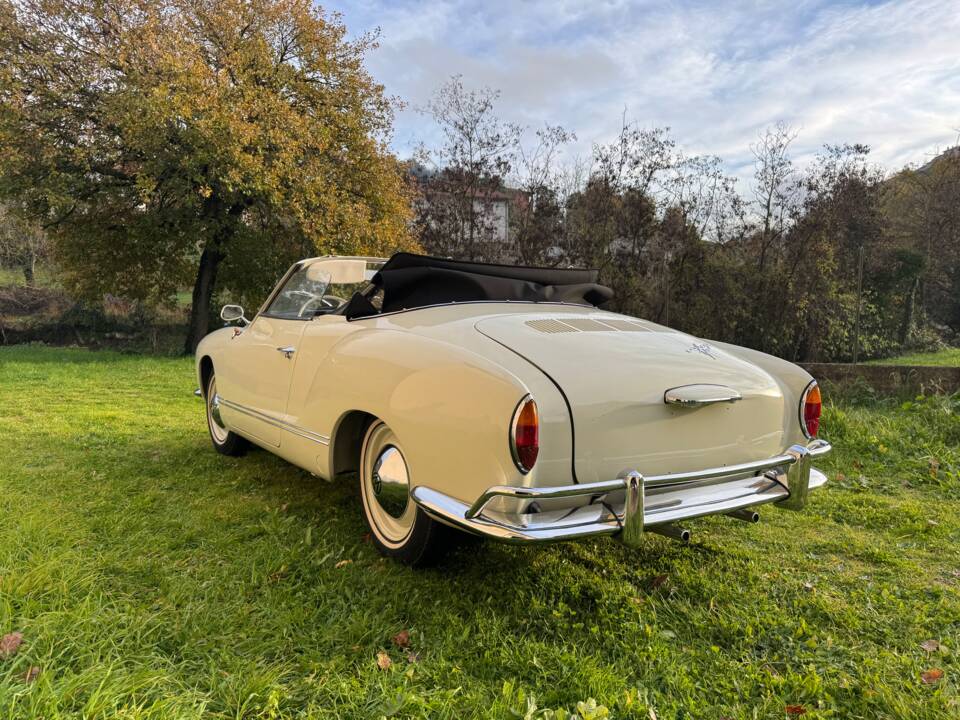 Image 5/27 of Volkswagen Karmann Ghia 1200 (1962)