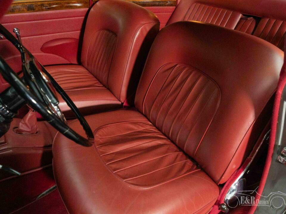 Bild 12/19 von Jaguar Mk II 3.8 (1961)