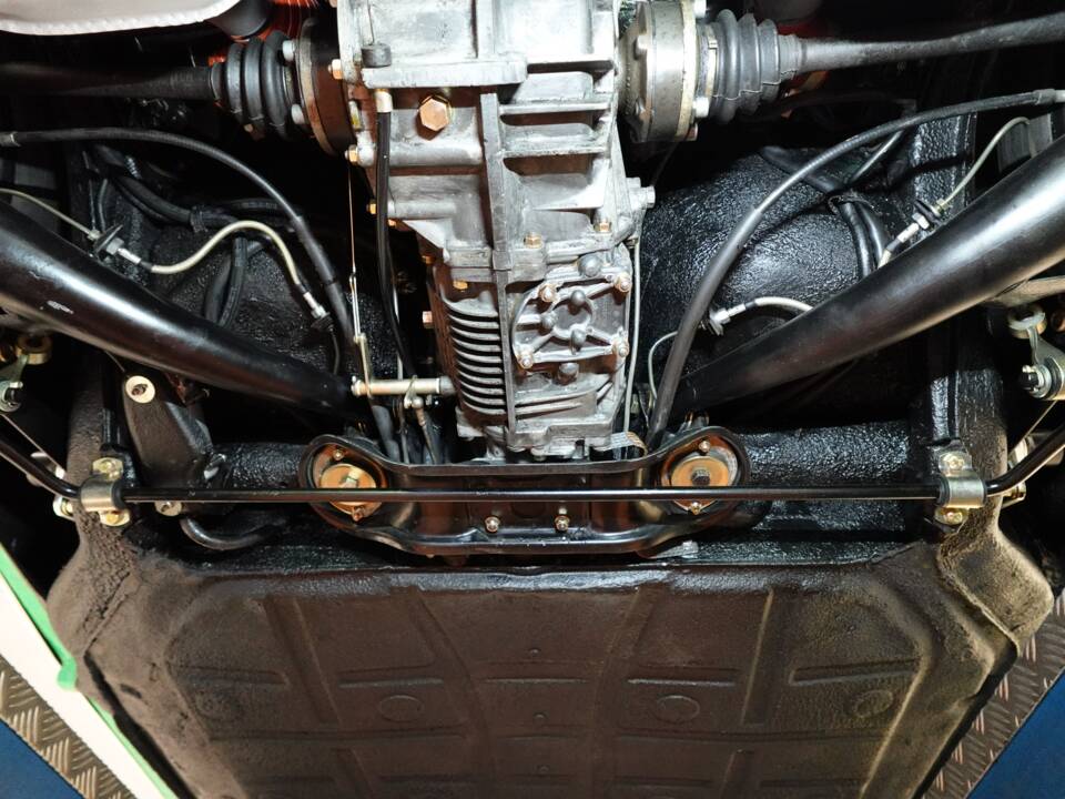 Bild 36/46 von Porsche 911 2.4 T (1973)