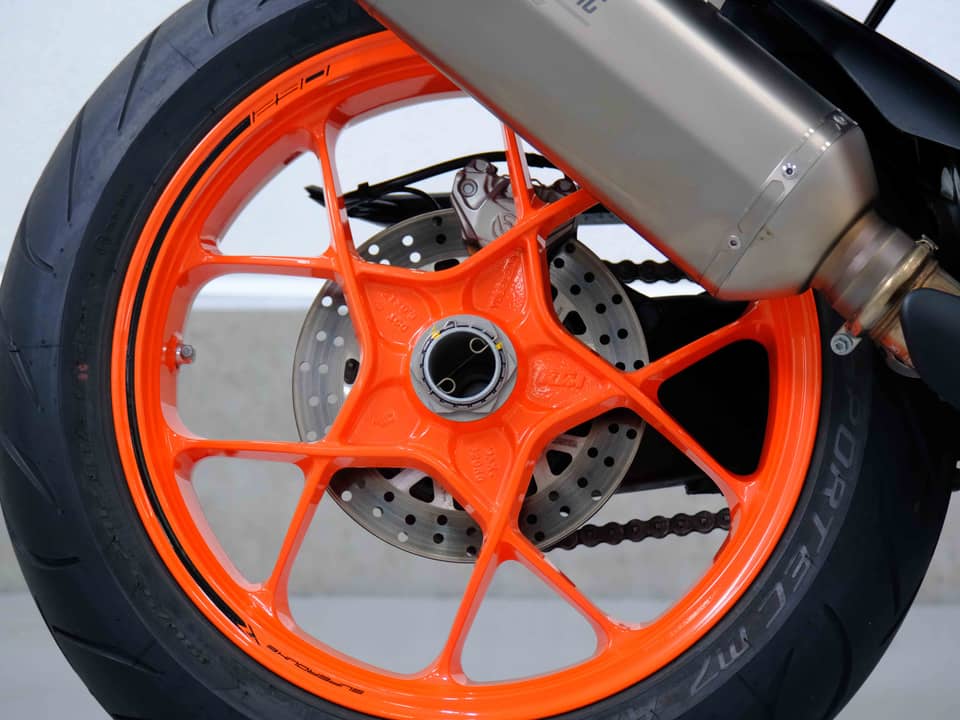 Image 9/83 of KTM 1290 Super Duke R (2018)