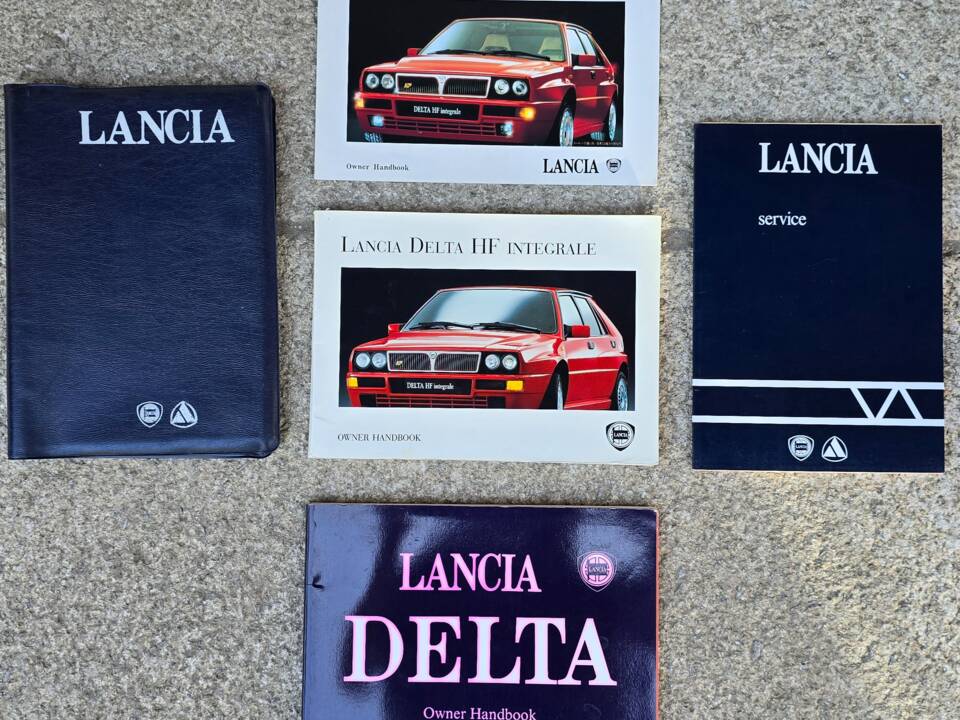 Immagine 59/63 di Lancia Delta HF Integrale Evoluzione II (1994)