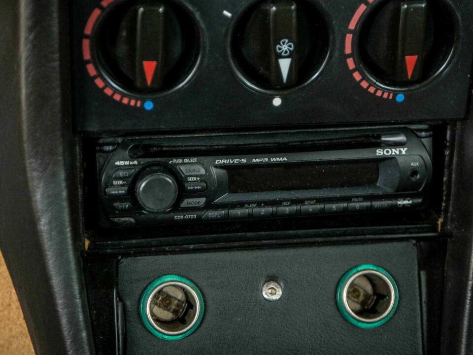 Image 25/50 of Mercedes-Benz 300 D (1980)