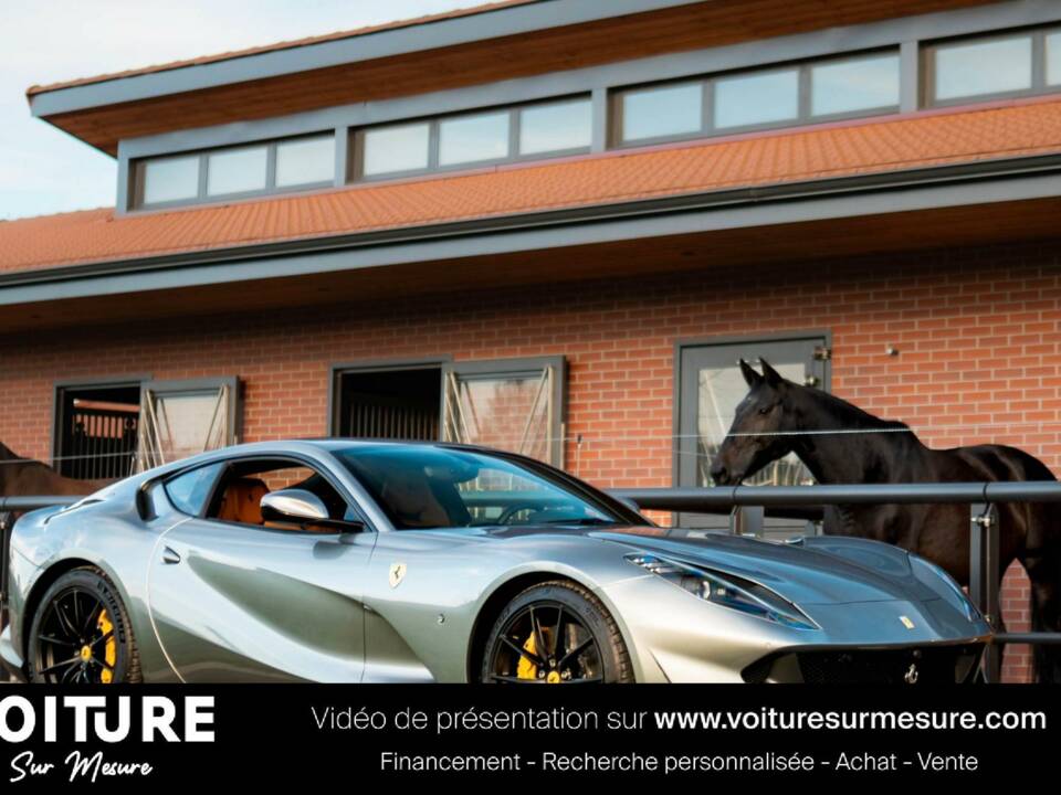 Image 2/16 of Ferrari 812 Superfast (2017)