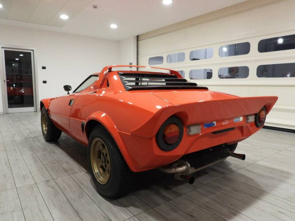 Afbeelding 3/15 van Lancia Stratos HF Stradale (1974)