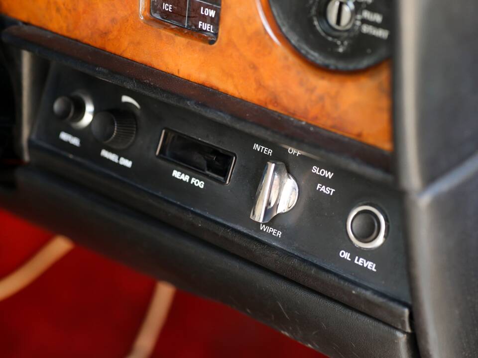 Immagine 118/196 di Bentley T 2 (1978)