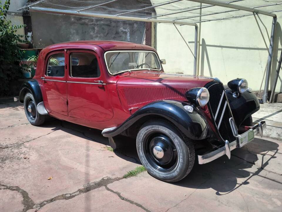 Bild 1/30 von Citroën Traction Avant 11 B (1955)