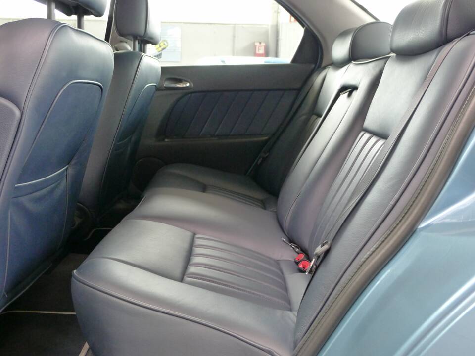 Image 32/39 of Alfa Romeo 156 2.5 V6 (1998)