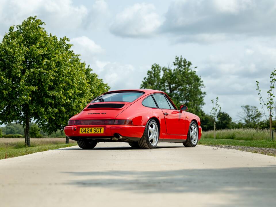 Image 18/45 de Porsche 911 Carrera RS (1990)