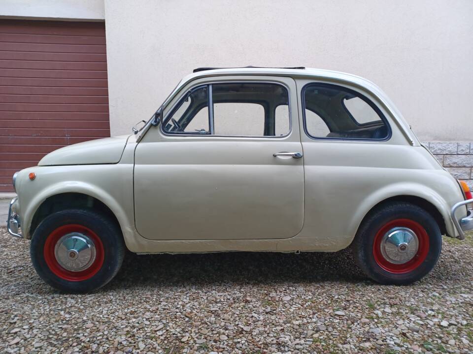 Image 29/59 of FIAT 500 R (1973)