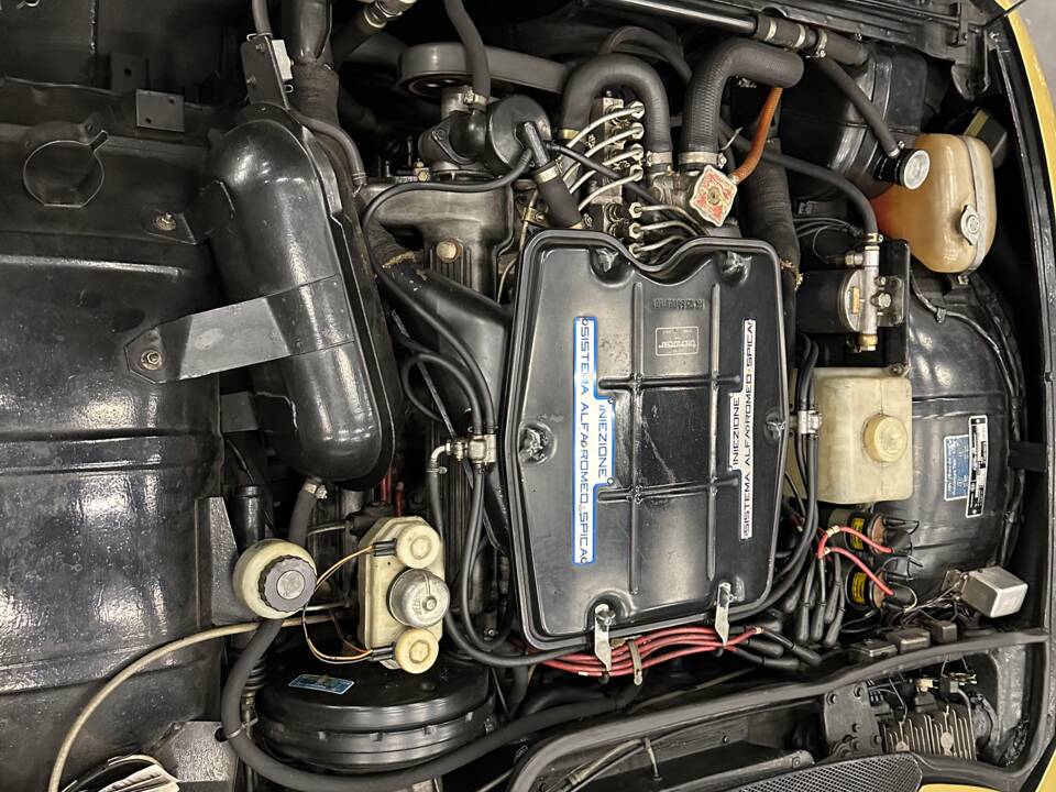 Bild 45/48 von Alfa Romeo Montreal (1977)