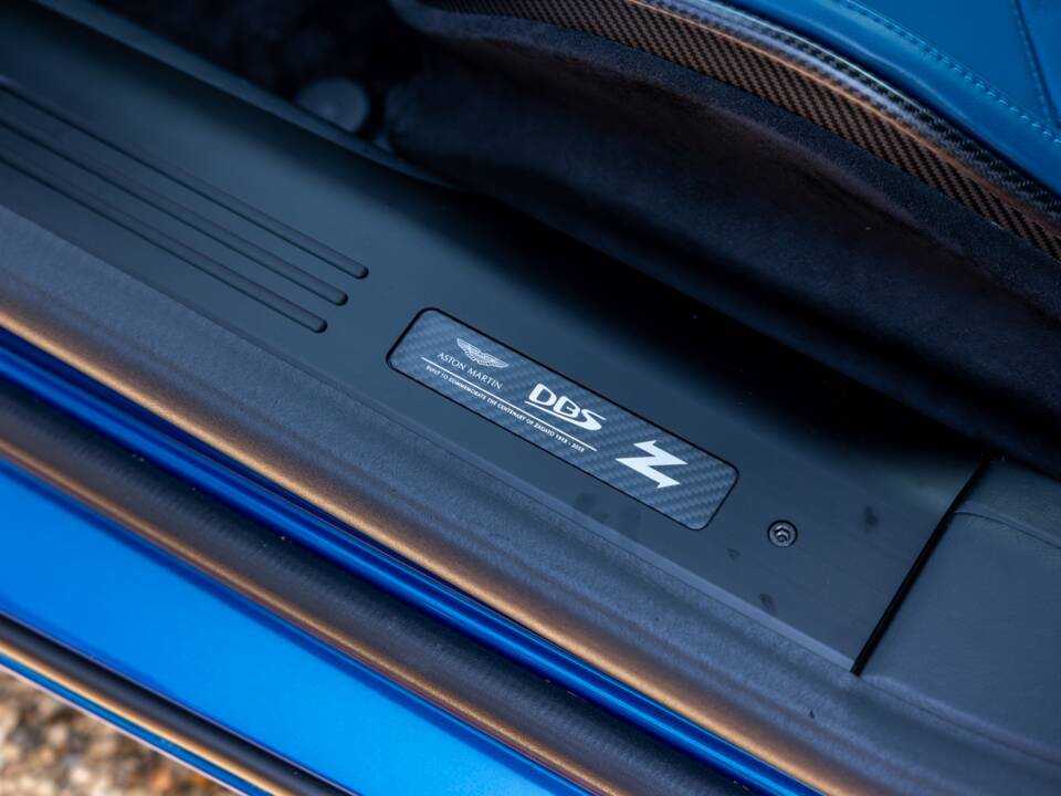 Image 11/98 of Aston Martin DBS GT Zagato (2020)