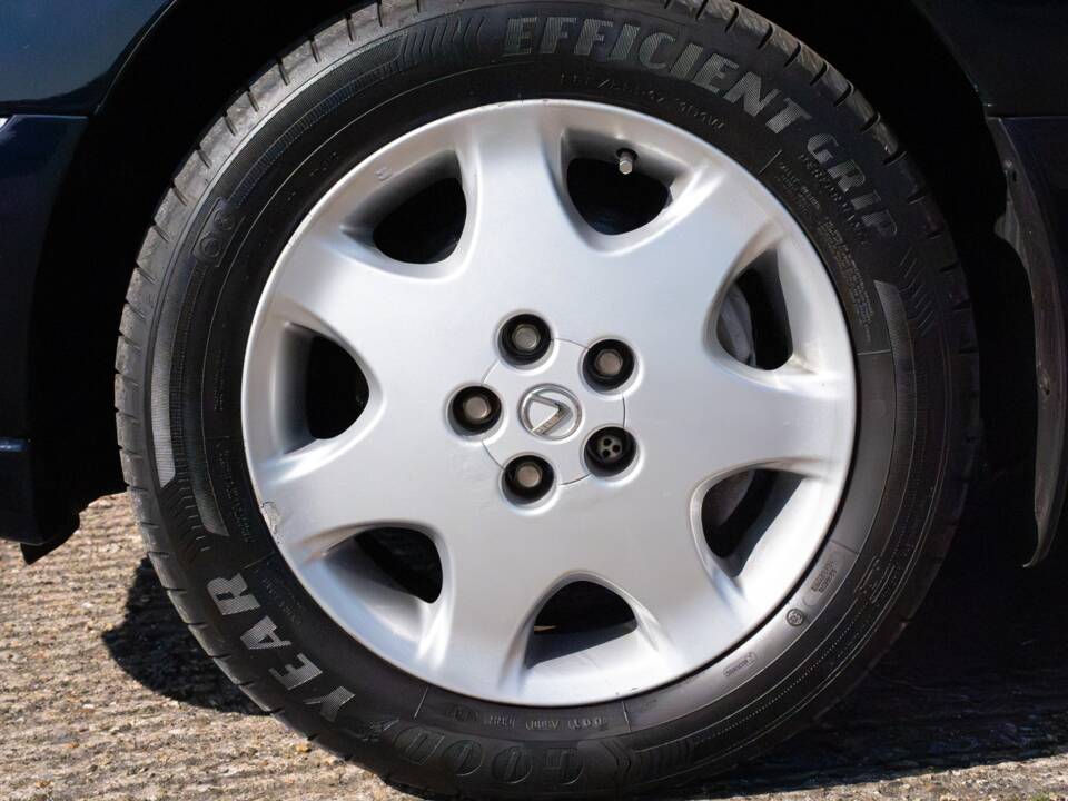 Afbeelding 25/50 van Lexus LS 430 (2002)