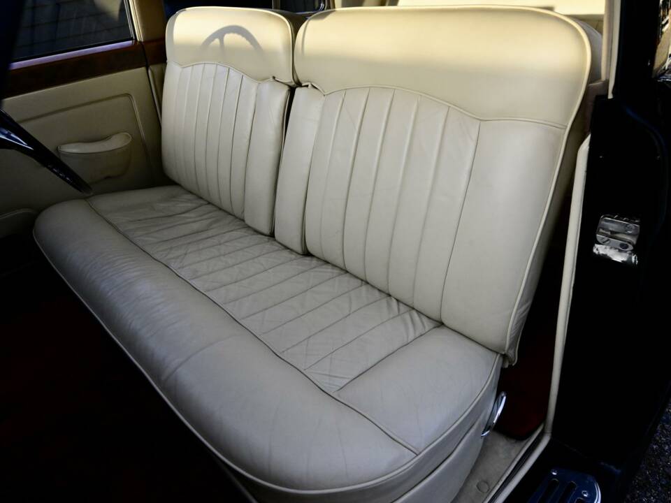 Bild 43/50 von Rolls-Royce Silver Cloud I (1956)