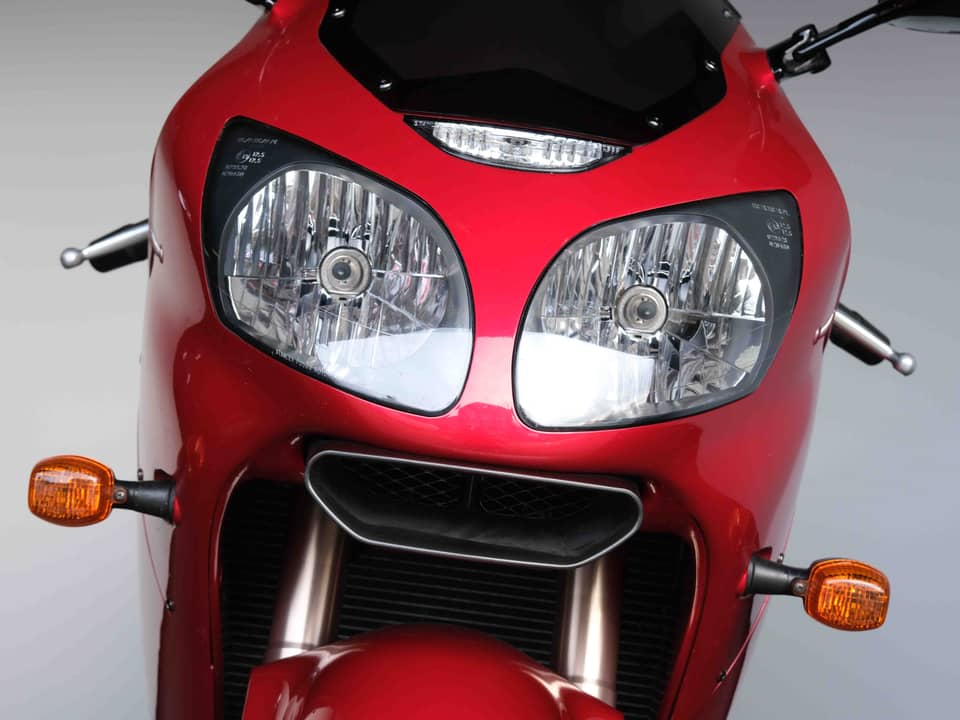 Image 60/91 of Kawasaki Ninja 1200 ZX-12R (2000)
