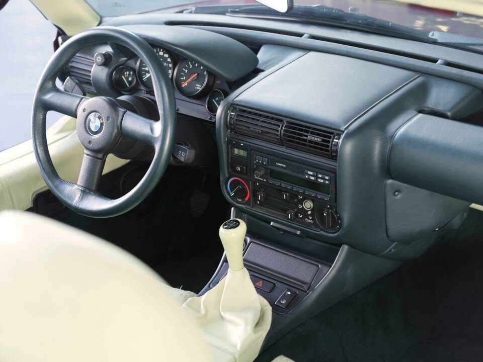 Bild 35/50 von BMW Z1 Roadster (1991)