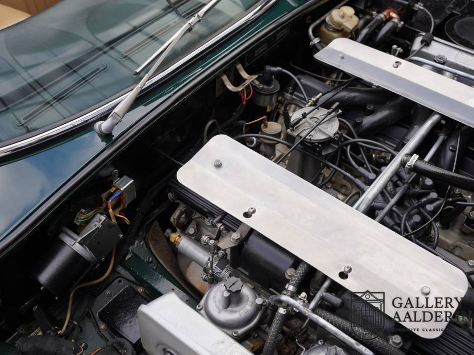 Afbeelding 50/50 van Jaguar E-Type V12 (1974)