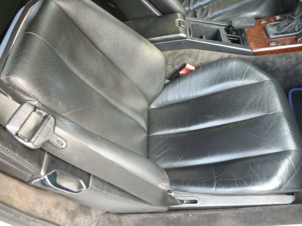 Image 50/50 de Mercedes-Benz SL 280 (1995)