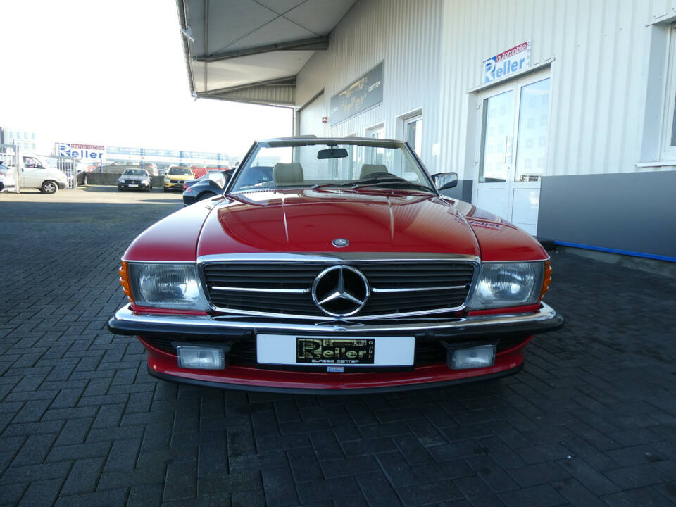 Image 2/30 of Mercedes-Benz 300 SL (1987)