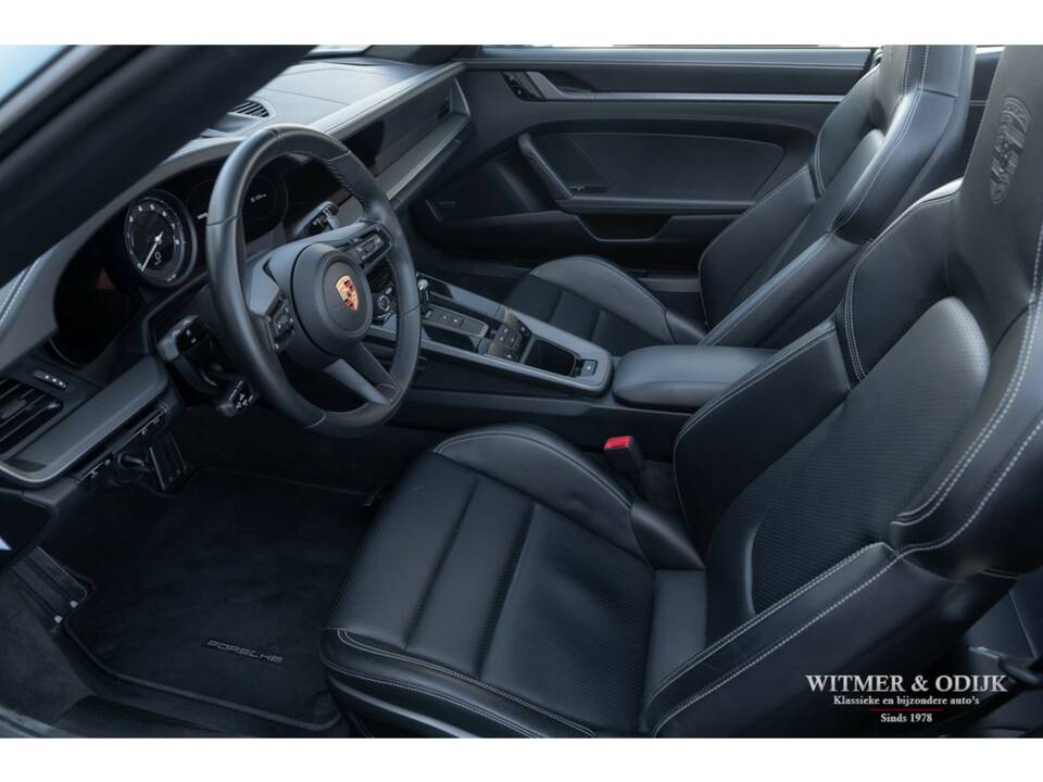 Image 5/42 of Porsche 911 Carrera (2020)