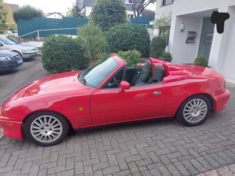 Image 2/15 of Mazda MX-5 1.6 (1991)